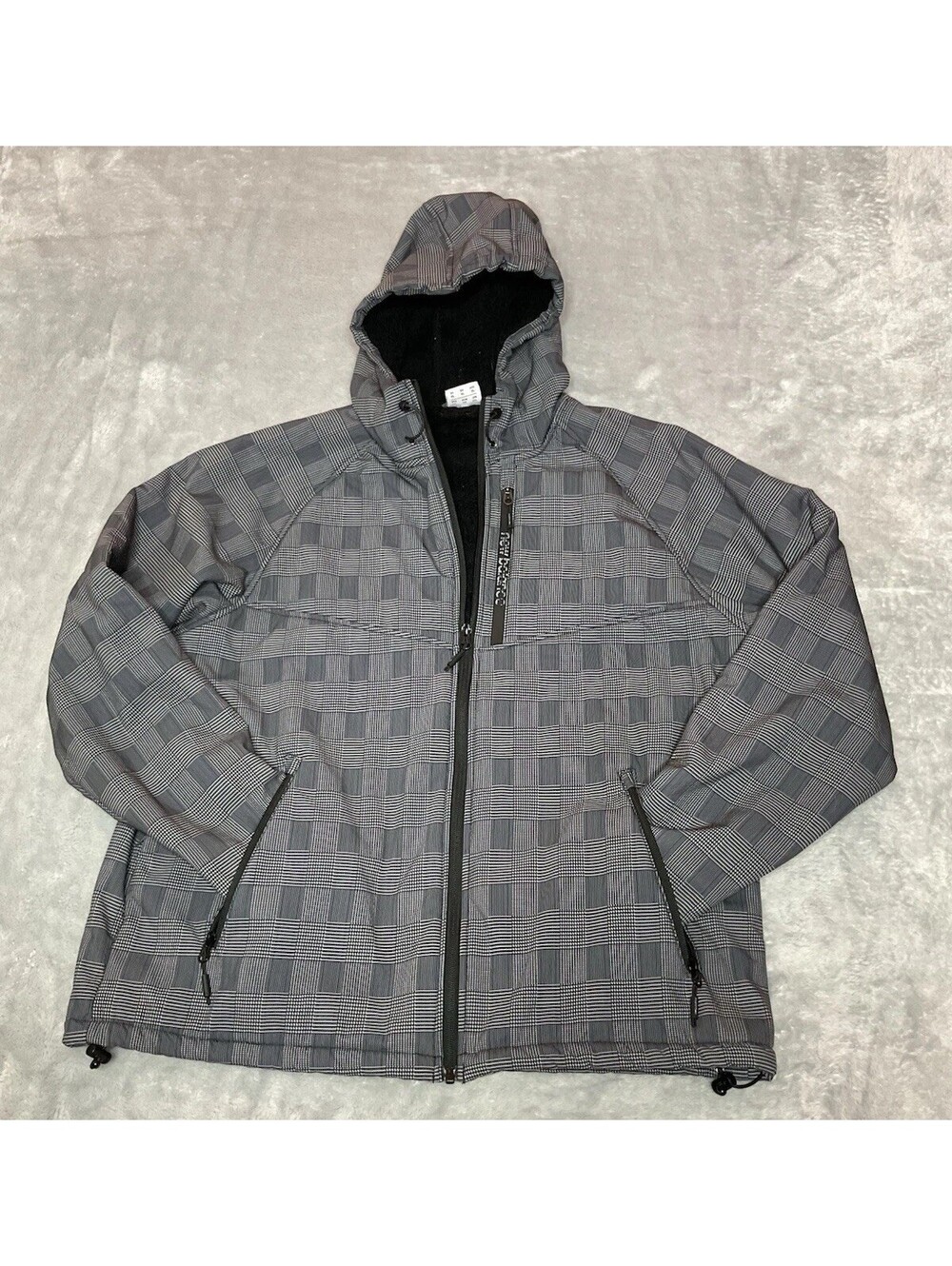 New Balance Jacket Mens XL  Black Gray Hooded Fleece Lined Zip Winter Coat